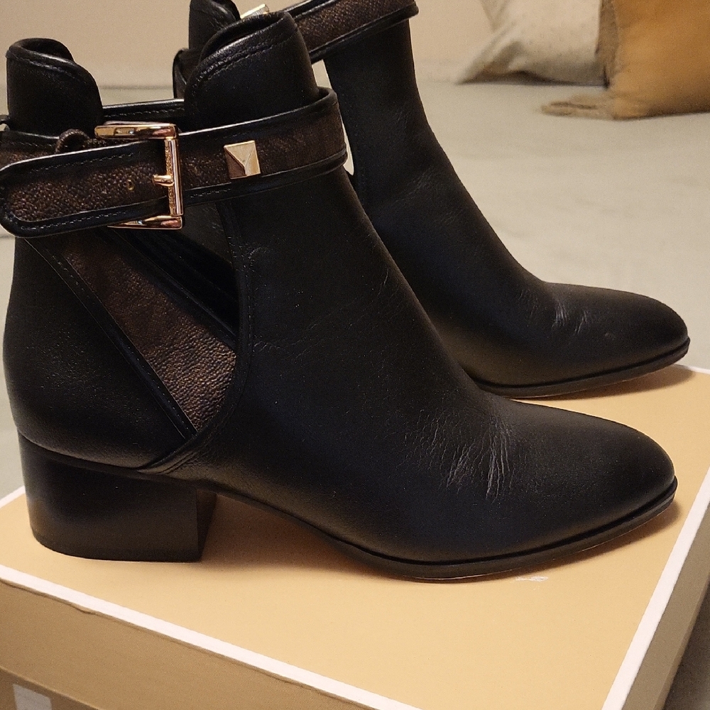 Michael Kors Britton Bootie
